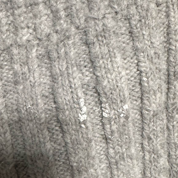 Cozy Gray Ribbed Cardigan - Picture 4 of 4